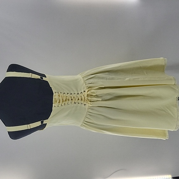 Yellow Corset Sundress - Picture 13 of 16